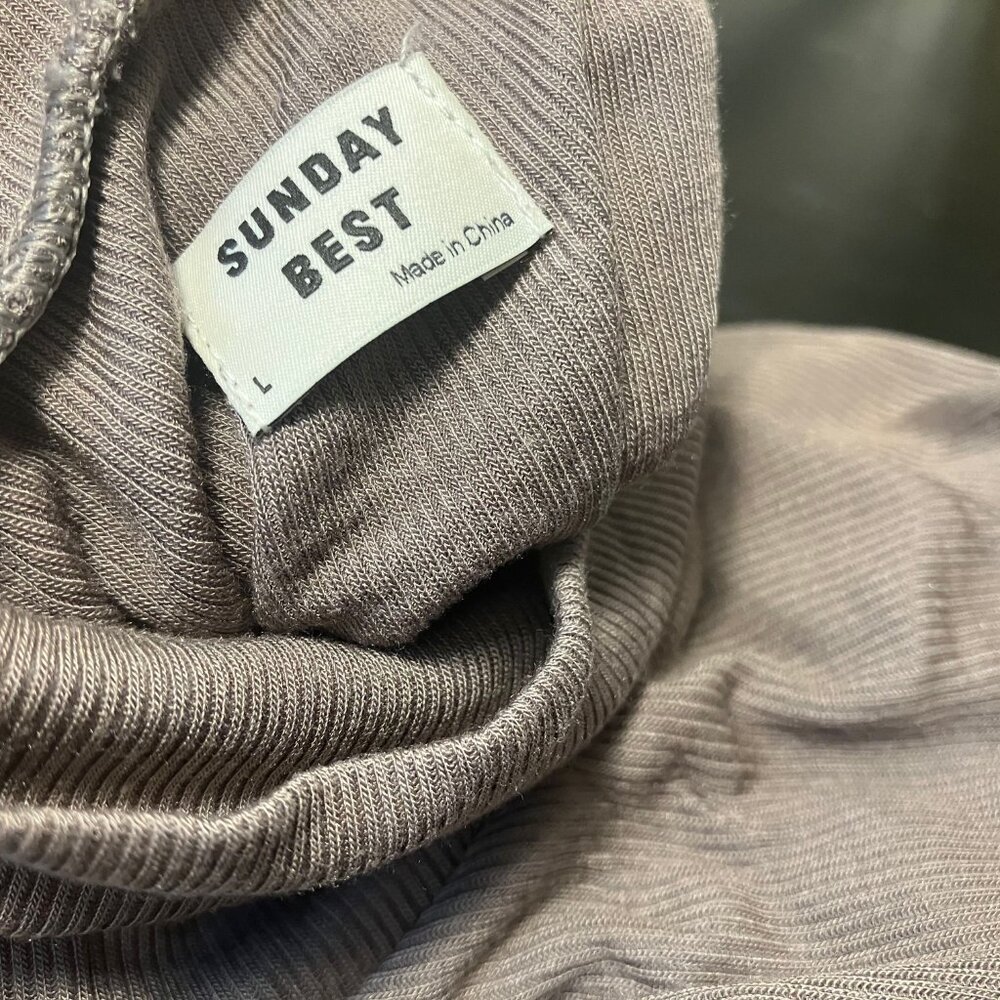 Sunday Best (via Aritzia) Sz L